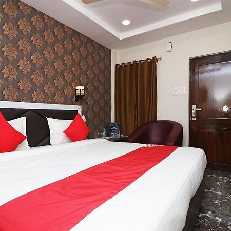 Oyo Hotel Prerna Rāipur Exteriör bild