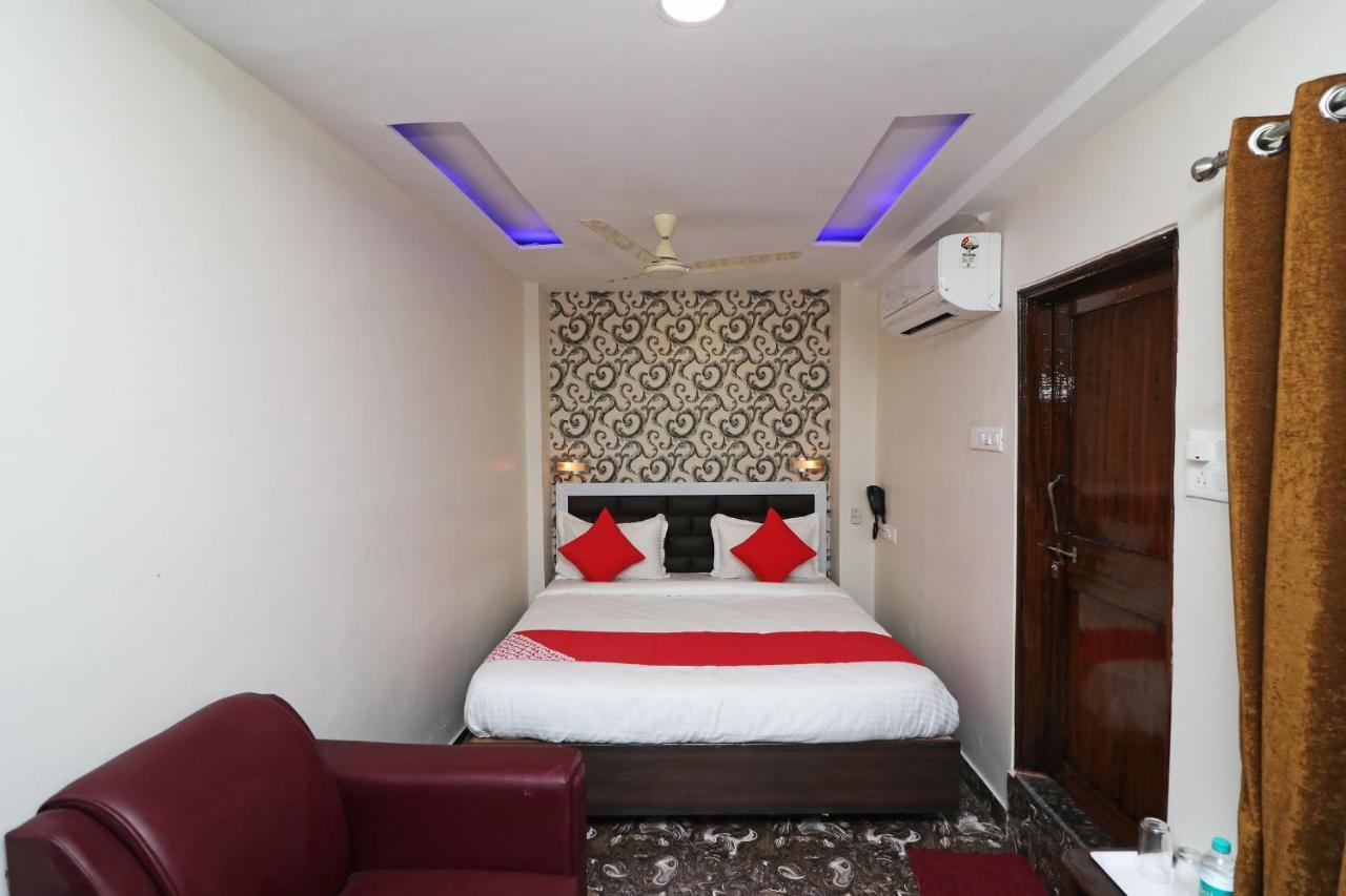 Oyo Hotel Prerna Rāipur Exteriör bild