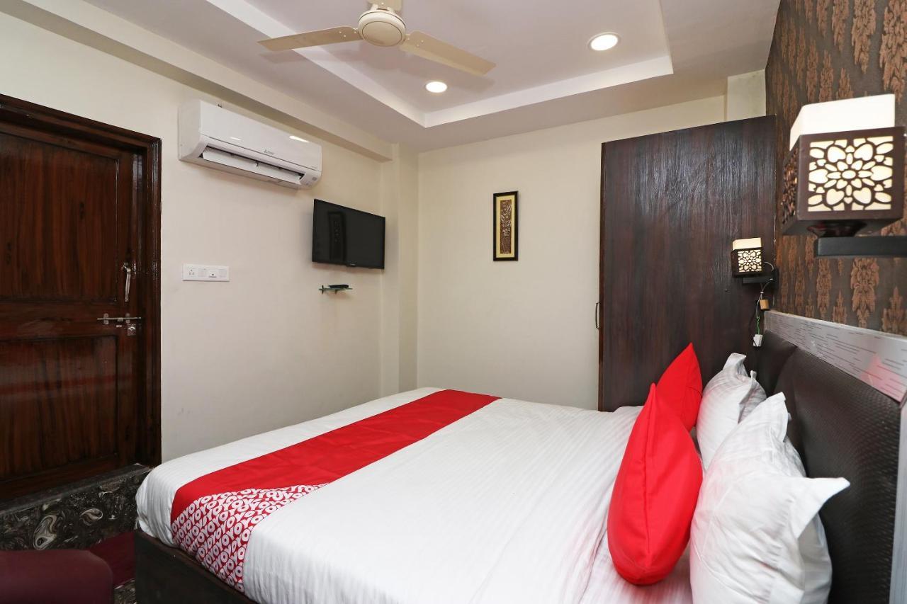 Oyo Hotel Prerna Rāipur Exteriör bild
